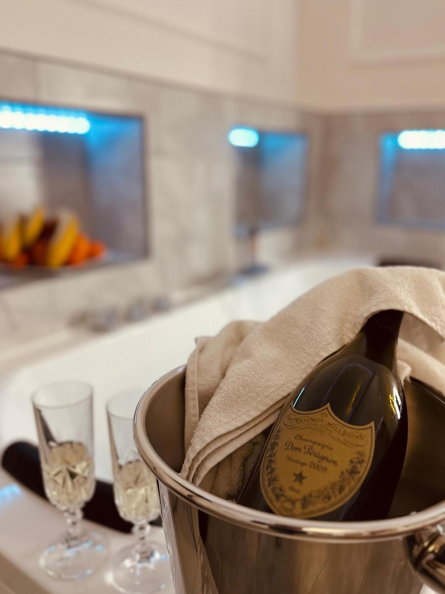 ローマ A ＆ F コロッセオ Bed & Breakfast エクステリア 写真