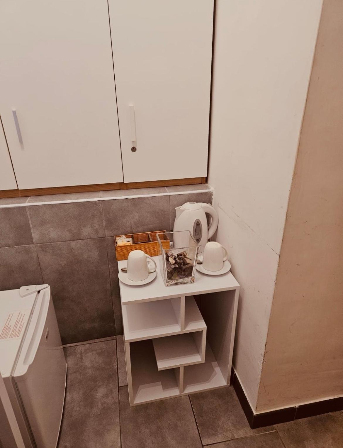 ローマ A ＆ F コロッセオ Bed & Breakfast エクステリア 写真